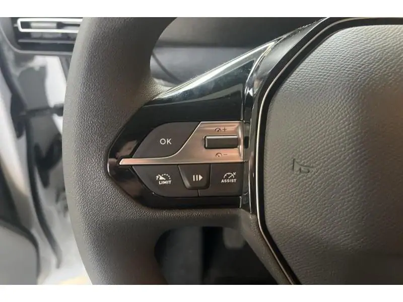 VEHICLE__CONDITION_SERVICE Peugeot Partner STANDARD LIGHT WHITE 25