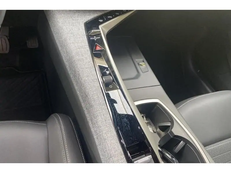 VEHICLE__CONDITION_SERVICE Peugeot 3008 ALLURE FIRST EDITION GREY 16