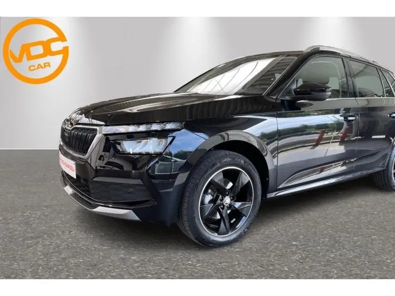 Occasion Skoda Kamiq Berline MANUAL BLACK 5