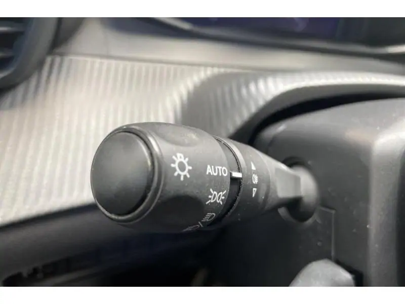 Occasion Peugeot 208 Allure* Certificat Check+ incl.* MirrorLink RED 26