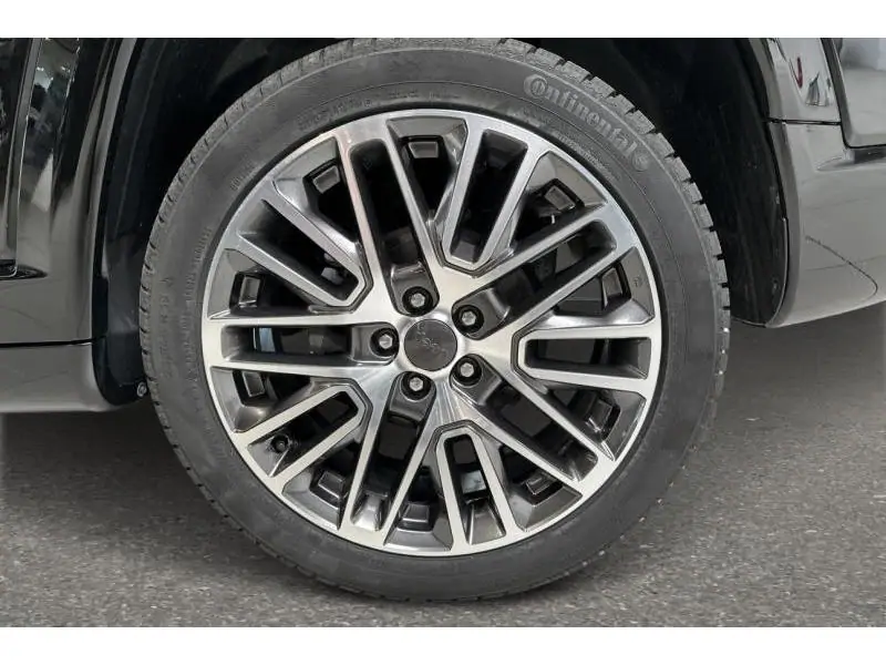 VEHICLE__CONDITION_SERVICE Jeep Compass E-Hybrid  Altitude Full Option BLACK 21