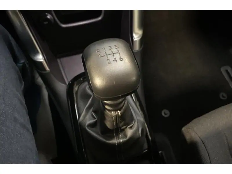 Occasion Citroen C3 Aircross Shine BLACK 16