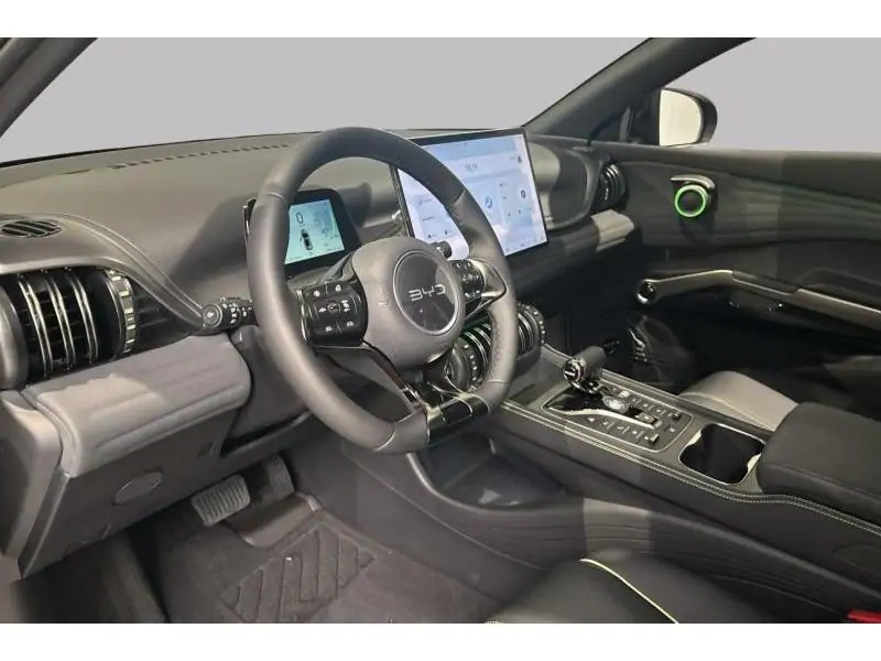 VEHICLE__CONDITION_SERVICE BYD ATTO 3 DESIGN BLACK 9