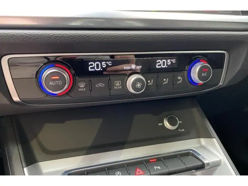 Occasion Audi Q3 SUV ROBOT GREY 15