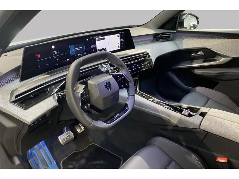 Occasion Peugeot 3008 e- GT BLUE 9