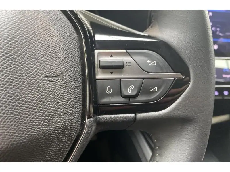 Occasion Peugeot 308 III and e- Allure BLACK 22