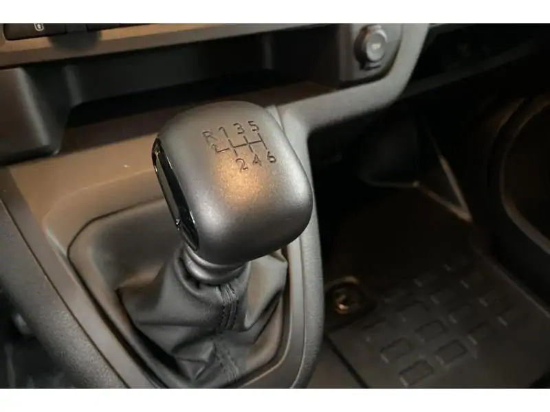 Démo Opel Vivaro VAN L2 WHITE 16