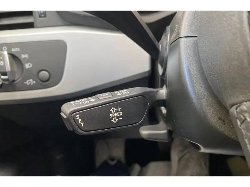 Occasion Audi A4 GPS*Attelage*Clim BLACK 30