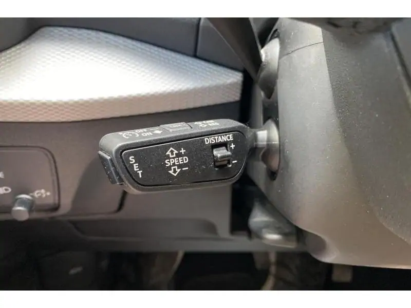 Occasion Audi Q2 Advanced* Caméra GPS JantesAlu WHITE 28