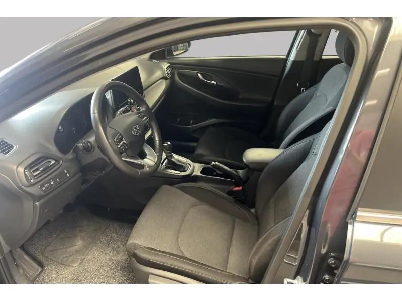 Occasion Hyundai i30 WAGON GREY 10