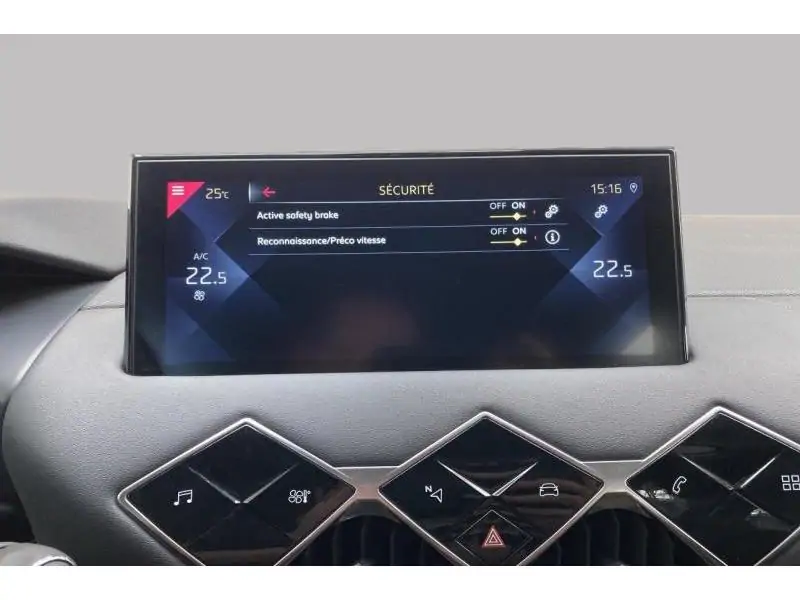 Occasion DS Automobiles DS 3 Crossback Bastille GREY 28