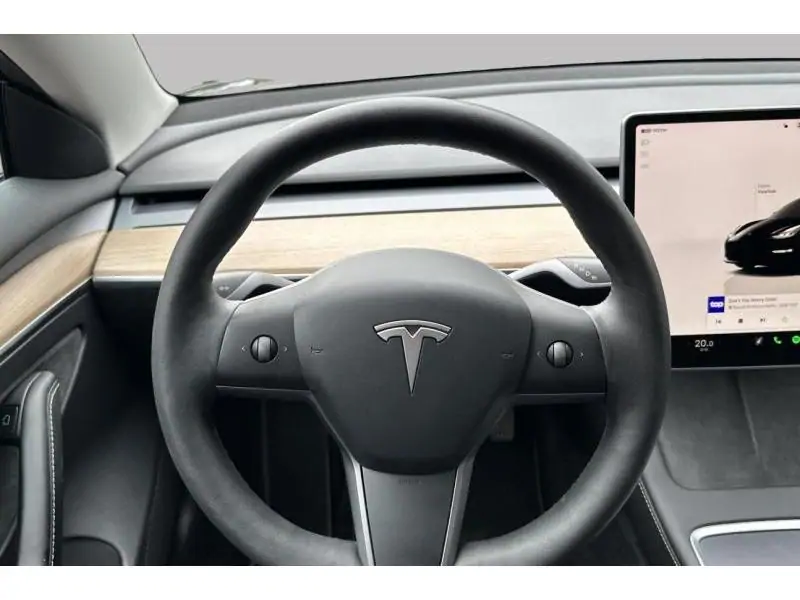 Occasion Tesla Model 3 RWD WHITE 12