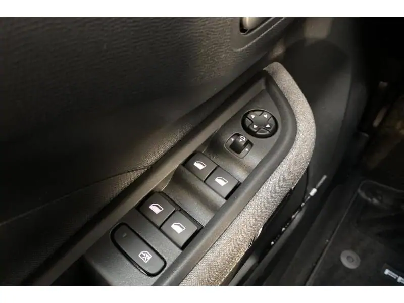 VEHICLE__CONDITION_SERVICE Opel Frontera GS BLACK 17