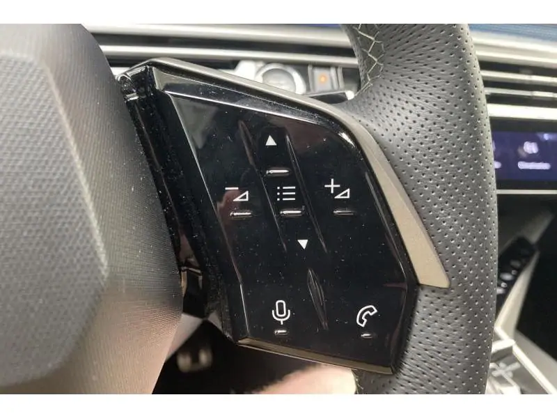 VEHICLE__CONDITION_SERVICE Peugeot 3008 e-GT*Full-Chargeur embarqué 11 GREY 24
