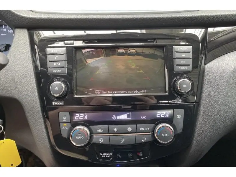 Occasion Nissan Qashqai SUV MANUAL RED 14