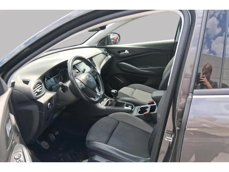 Occasion Opel Grandland X / Ultimate 1.2  130cv GREY 10