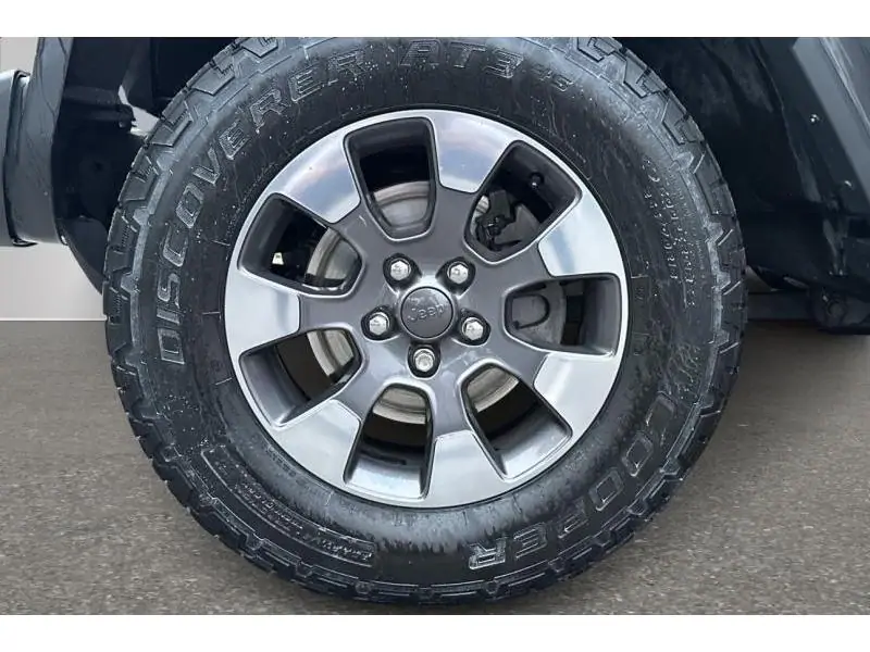 Occasion Jeep Wrangler SAHARA UNLIMITED GREY 20