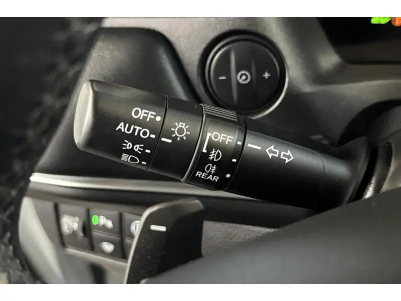 Occasion Honda HR-V HYBRID Advance plus WHITE 31