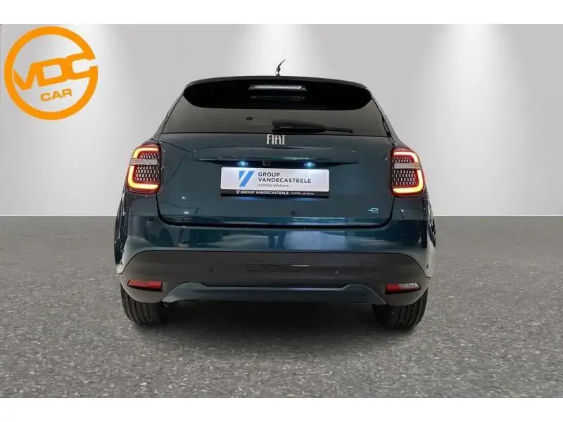 VEHICLE__CONDITION_SERVICE Fiat 600 600e La Prima 54kwh GREEN 7