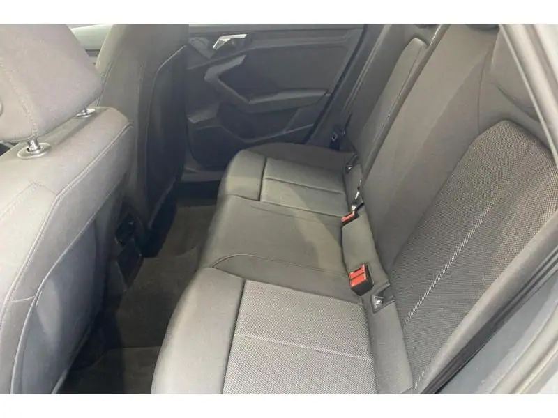 Occasion Audi A3 Sportback 2.0 TDI GREY 18