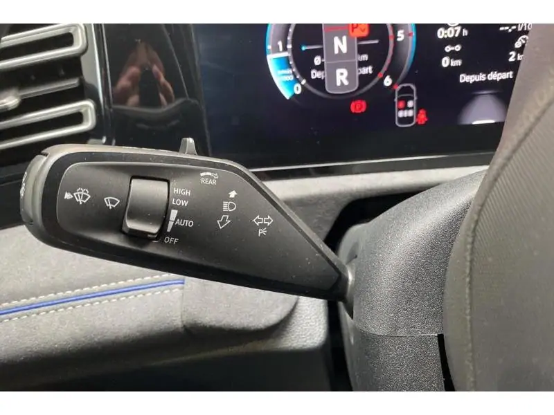 Occasion Volkswagen Tiguan R-Line* Caméra GPS GREY 29