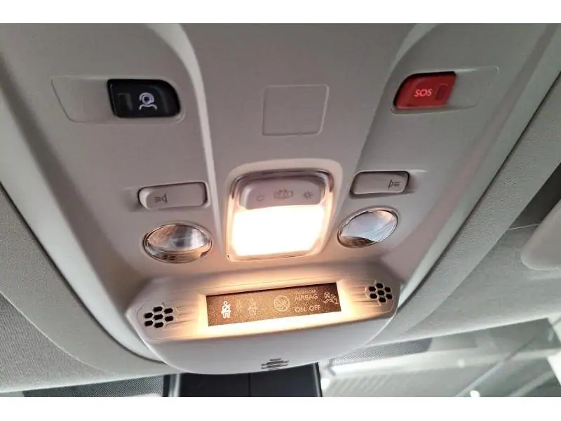 VEHICLE__CONDITION_SERVICE Peugeot Partner Standard Light 1.2 Turbo 110 M BLACK 21