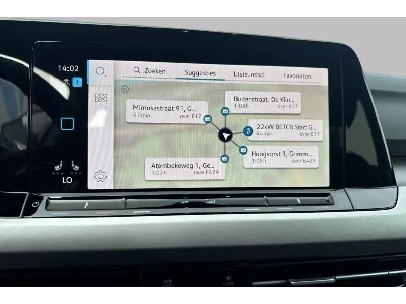 Occasion Volkswagen Golf Variant Life 110pk gps cam BLACK 14