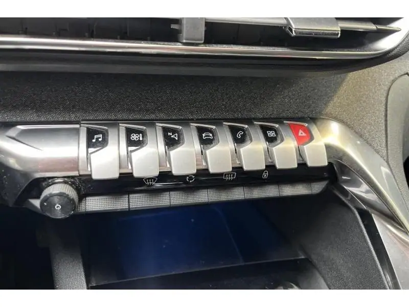 Occasion Peugeot 3008 gt line WHITE 26