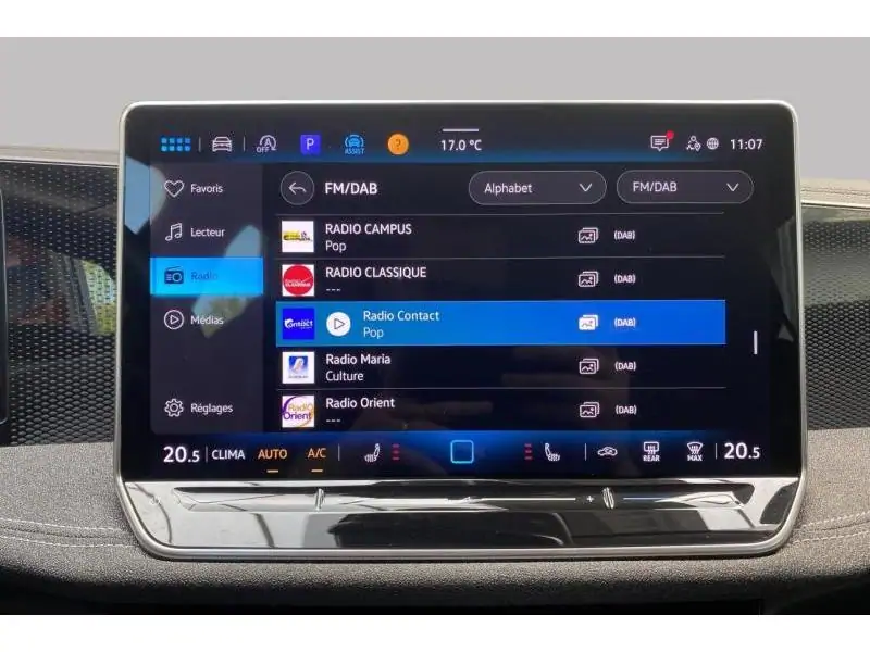 Occasion Volkswagen Passat Variant 1.5 eTSI DSG7 Business Premium GREY 30