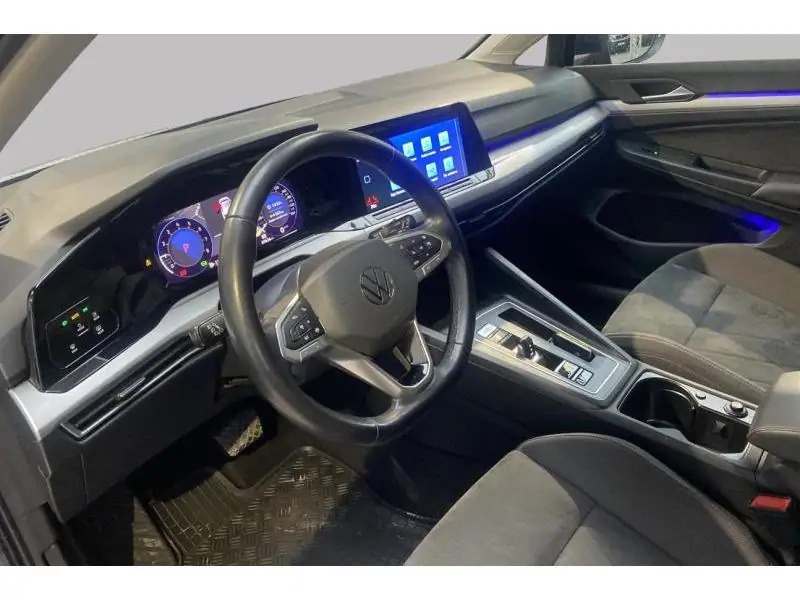 Occasie Volkswagen Golf VIII Life 1.0 eTSI DSG BLUE 9