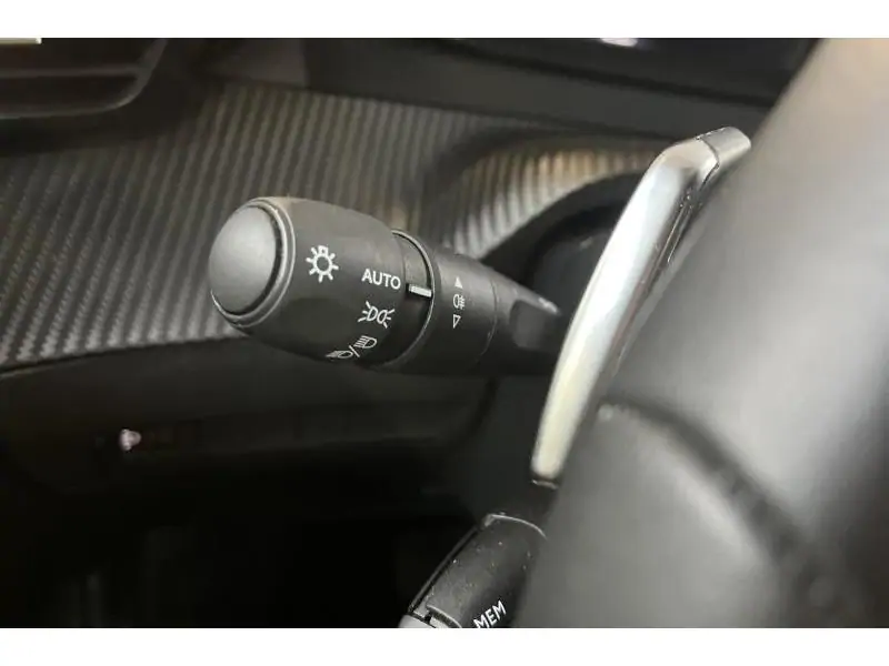 VEHICLE__CONDITION_SERVICE Peugeot 2008 ENVY GREY 25