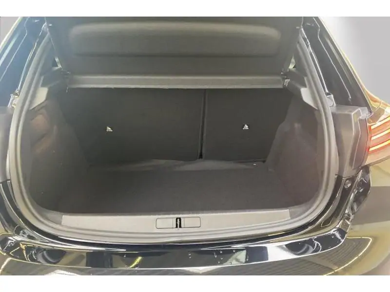 VEHICLE__CONDITION_SERVICE Peugeot 208 Allure 1.2 Turbo 100 Man.6 BLACK 19