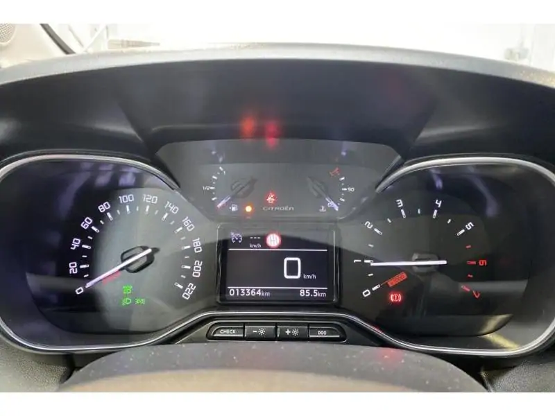 Occasie Citroen C3 Aircross Shine GREY 25