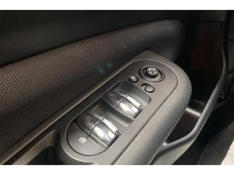 Occasion MINI One Clubman AUT | LED CAMERA GPS DAB BLACK 17