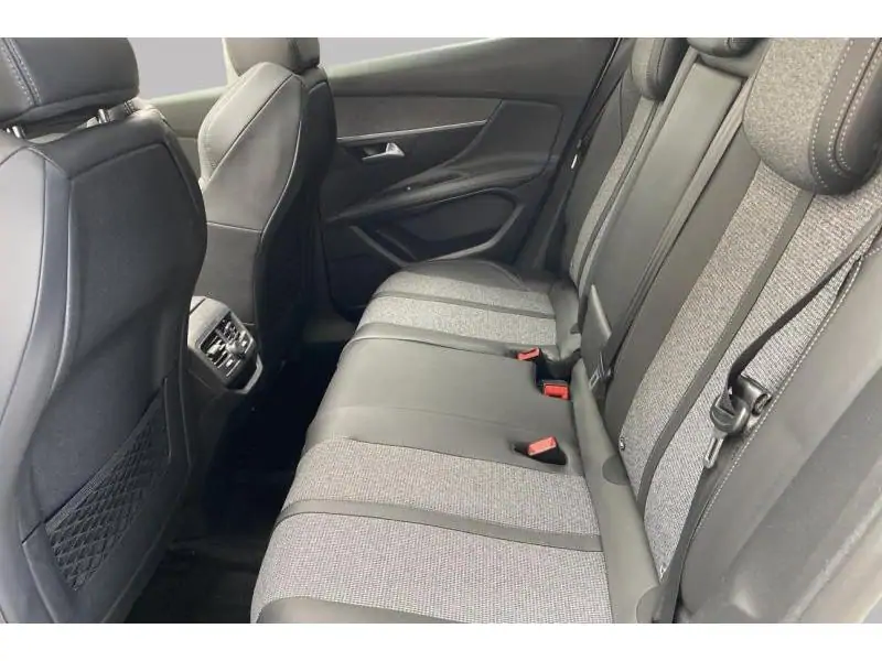 Occasion Peugeot 3008 II Allure WHITE 18