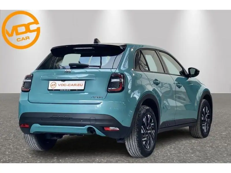 Occasion Fiat 600 Hybrid BLUE 3