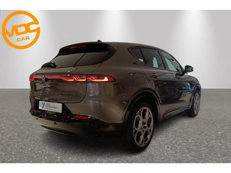 Demo Alfa Romeo Tonale MHEV 160 Sprint Full Option GREY 3