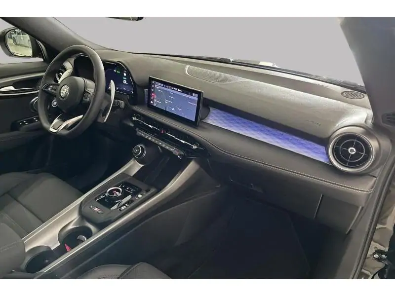 VEHICLE__CONDITION_SERVICE Alfa Romeo Tonale Ibrida Hybrid 160 Sprint BLACK 2