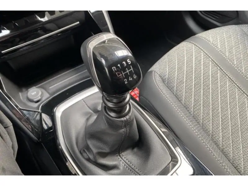 VEHICLE__CONDITION_SERVICE Peugeot 208 ALLURE GREY 16