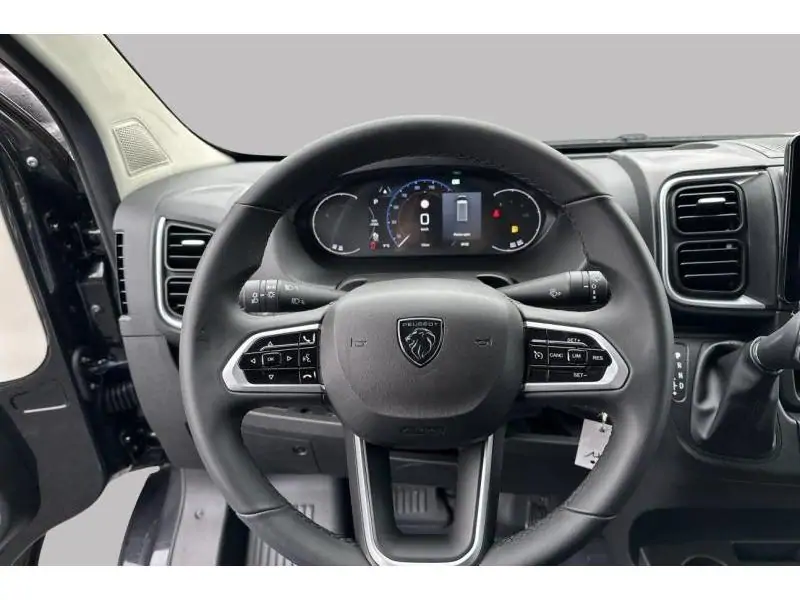 VEHICLE__CONDITION_SERVICE Peugeot Boxer 335 L3H2 2.2 BlueHDi 140 SandS A GREY 12