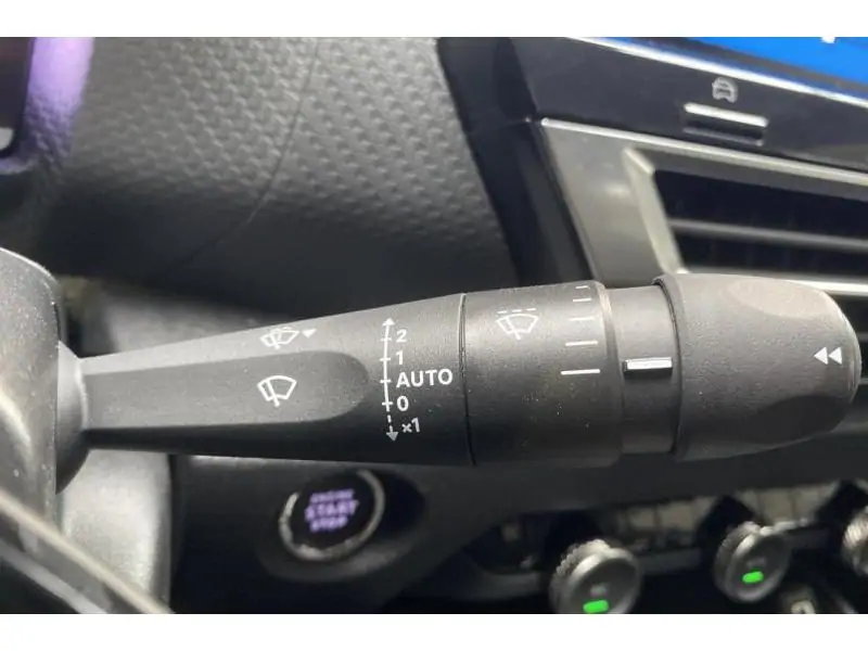 Occasion Citroen C4 SHINE BLACK 24