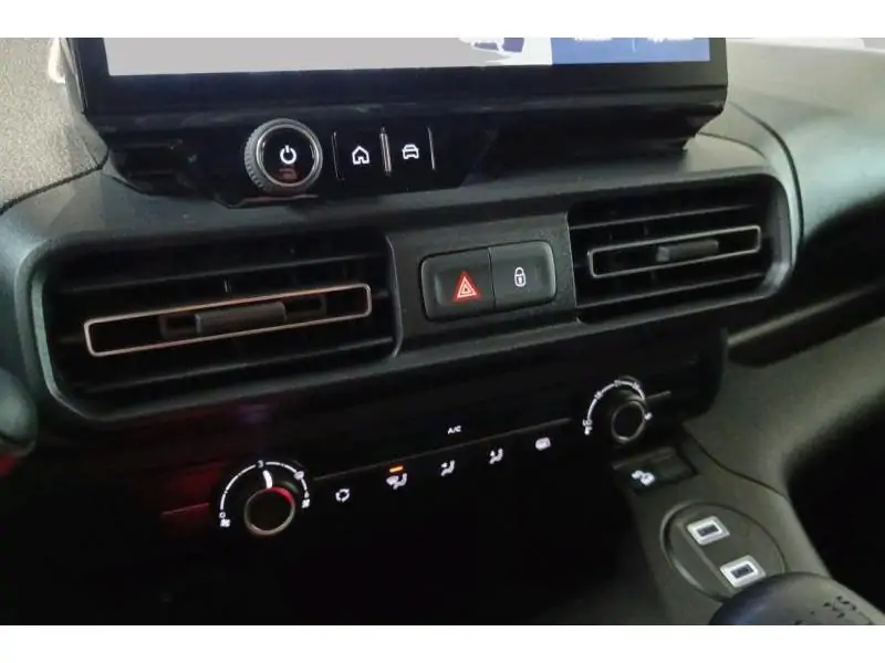 VEHICLE__CONDITION_SERVICE Peugeot Partner Standard Light 1.2 T BLACK 15