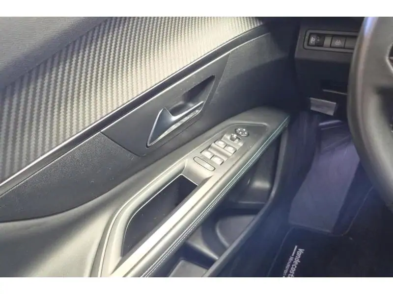 Occasion Peugeot 5008 Allure GREY 17