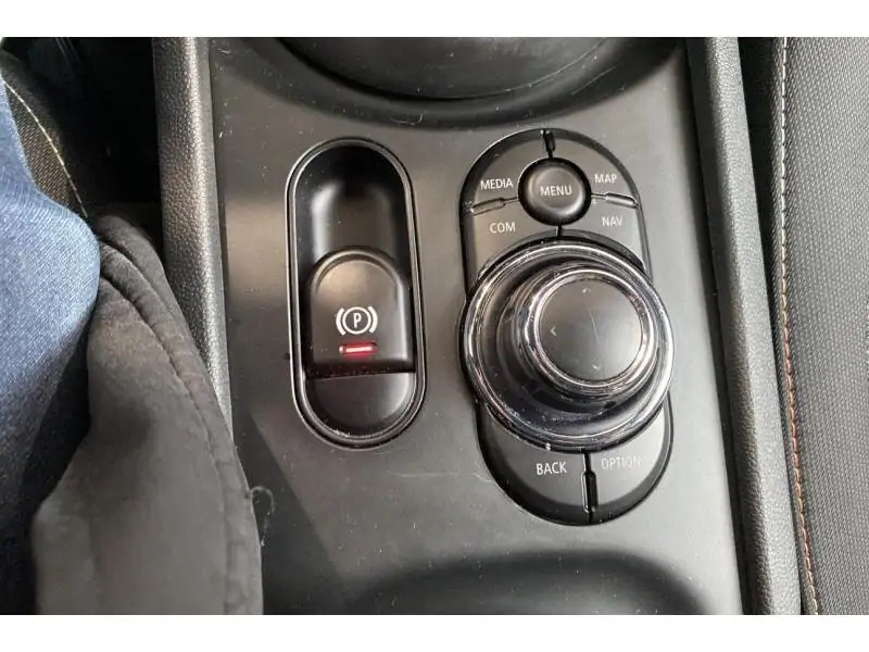 Occasion MINI One Clubman AUT | LED CAMERA GPS DAB BLACK 35