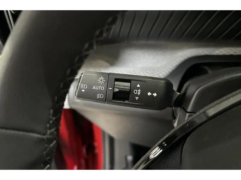 VEHICLE__CONDITION_SERVICE Citroen C3 Electric 113 pk Comf RED 22