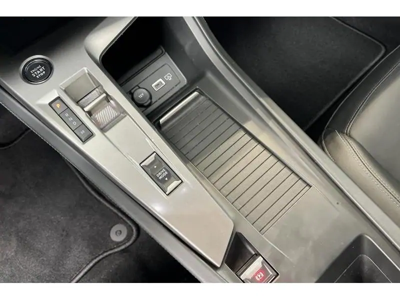 Occasion Peugeot 408 ALLURE BLUE 14