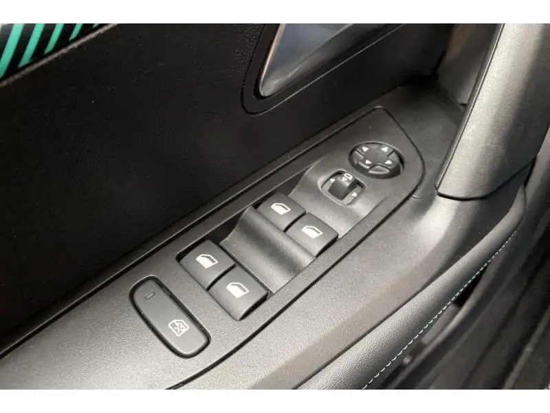 Occasie Peugeot 2008 Allure Pack - AUTOMATIQUE WHITE 17