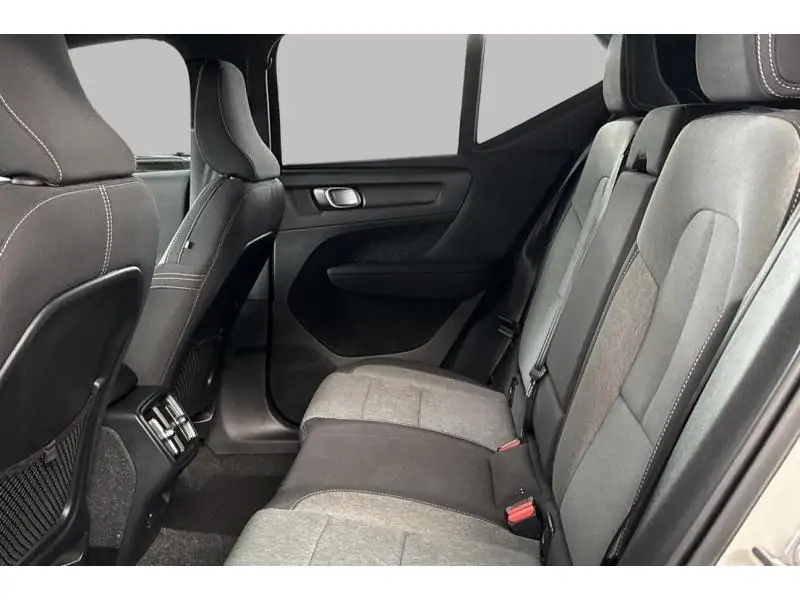 Occasion Volvo XC40 T2 WHITE 18