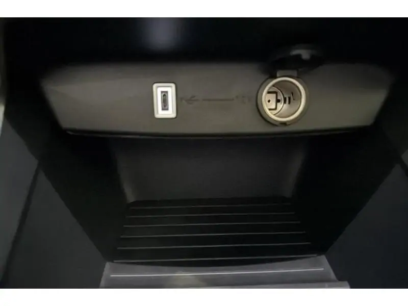 VEHICLE__CONDITION_SERVICE Lancia Ypsilon HF-LINE RED 27