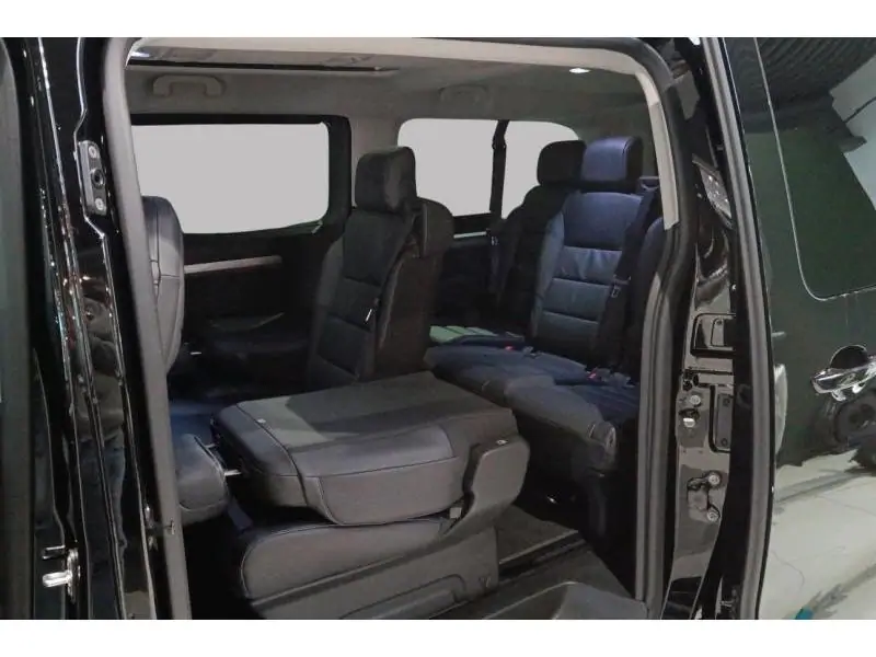 VEHICLE__CONDITION_SERVICE Citroen Spacetourer MAAT XL 2.0 BlueHDi 180 S&S EA BLACK 22